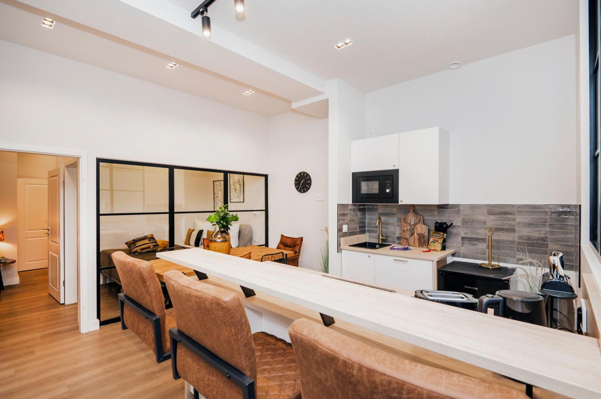 S331 - Luxurious Two Bedroom Duplex Apartment In Keulen Buitenkant foto