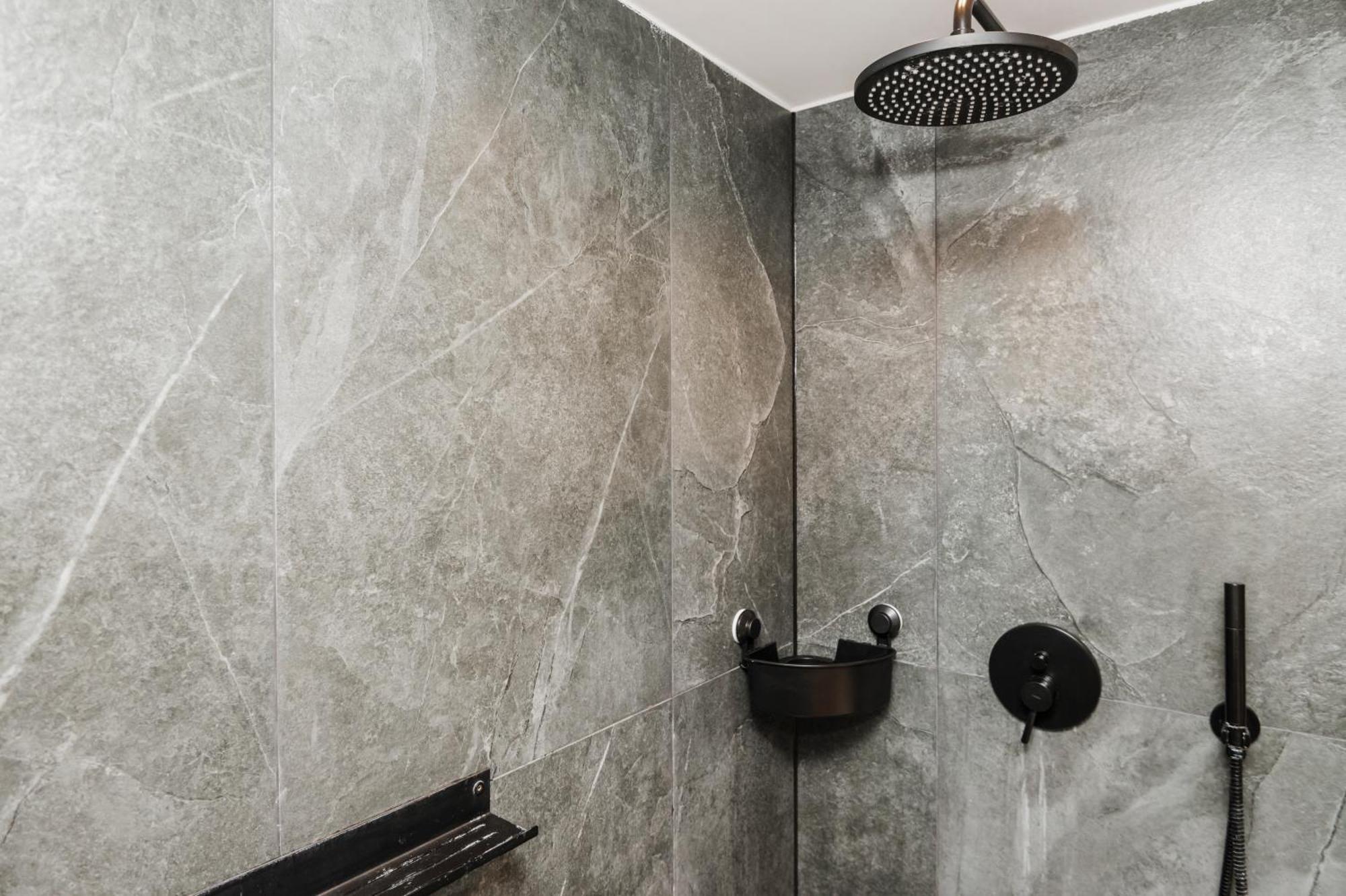 S331 - Luxurious Two Bedroom Duplex Apartment In Keulen Buitenkant foto